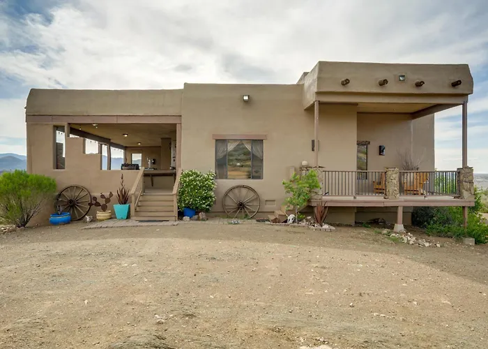 Mtn-view Adobe W/ Large Deck Near Prescott! *