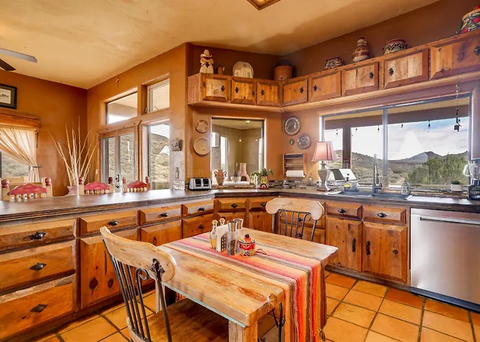 Mtn-view Adobe W/ Large Deck Near Prescott!