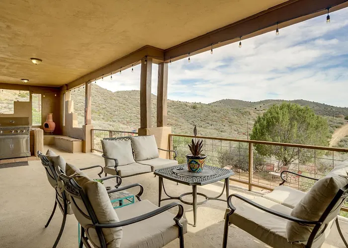 Mtn-view Adobe W/ Large Deck Near Prescott! Holiday home *