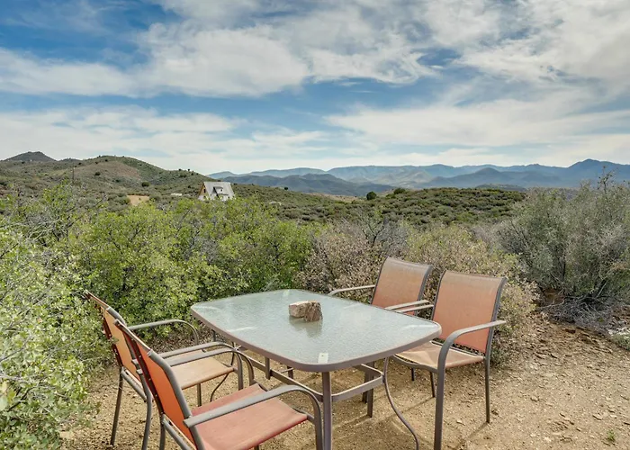 Mtn-view Adobe W/ Large Deck Near Prescott! Holiday home *