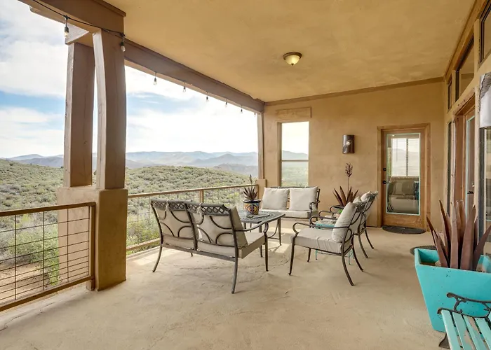 Mtn-view Adobe W/ Large Deck Near Prescott! Holiday home Dewey-Humboldt
