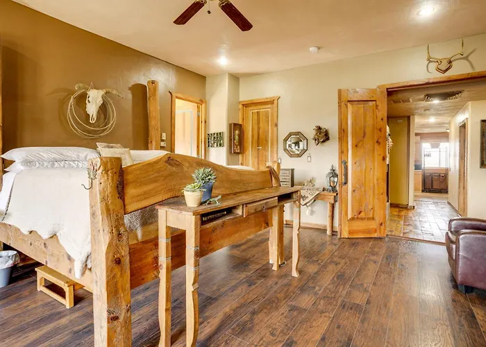Mtn-view Adobe W/ Large Deck Near Prescott!