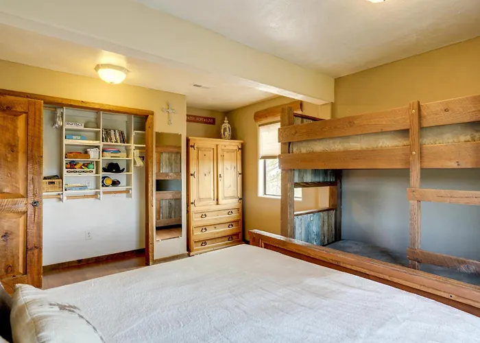 Holiday home Mtn-view Adobe W/ Large Deck Near Prescott! *
